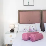 Arcadia Villa *